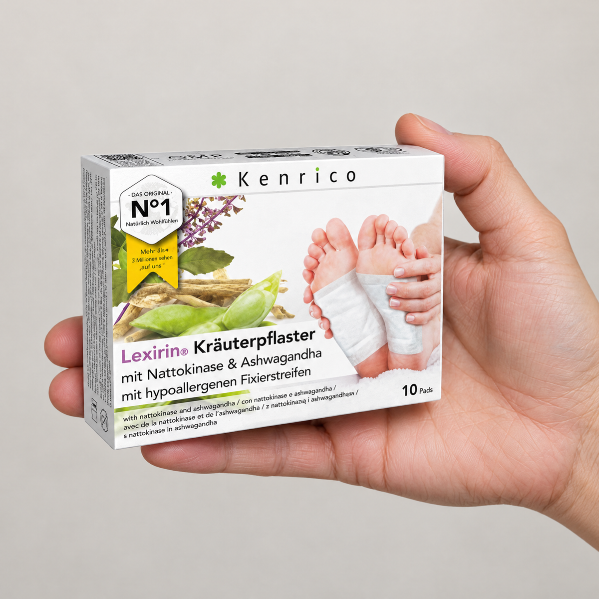 Kenrico BIO Kräuterpflaster Lexirin mit Nattokinase und Ashwagandha, 10 Stk. – Grössenvergleich in der Hand