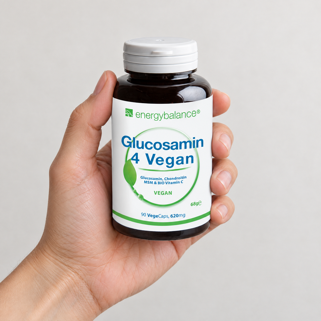 Energy Balance Gelenk-Food Glucosamin 4 vegan 620 mg, 90 VegeCaps – Grössenvergleich in der Hand