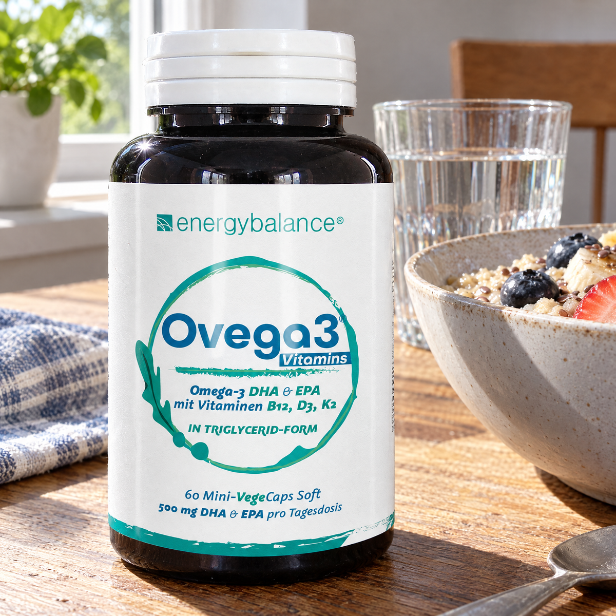 Energy Balance Ovega3 plus B12, D3 und K2 vegan 60 Caps – auf dem Frühstückstisch mit Porridge