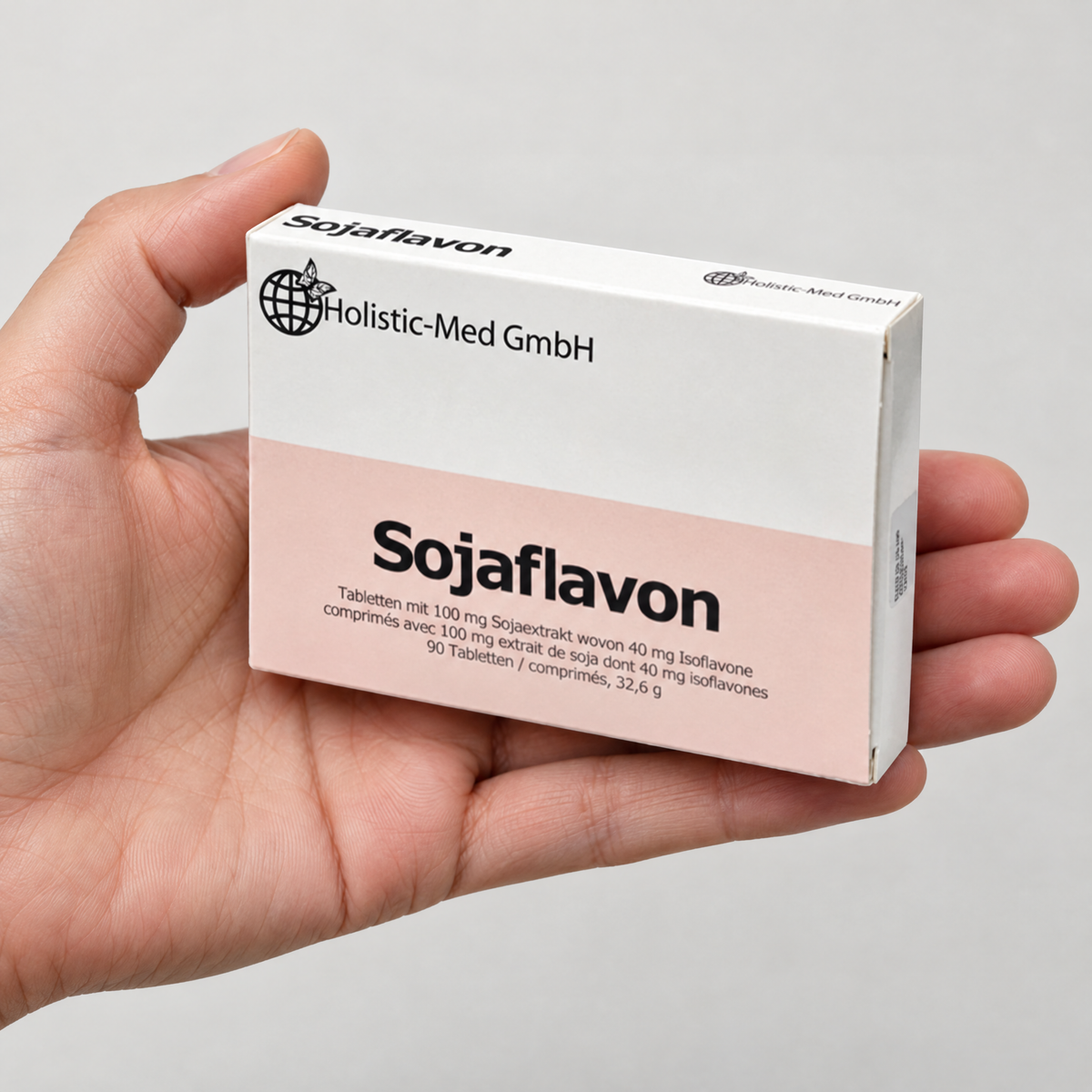 Holistic-Med Sojaflavone 40+ 90 Tabletten – Grössenvergleich in der Hand