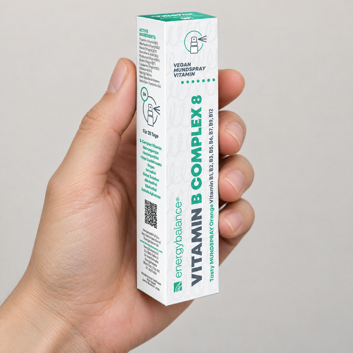 Energy Balance Vitamin B Complex 8 Mundspray 25 ml – Grössenvergleich in der Hand