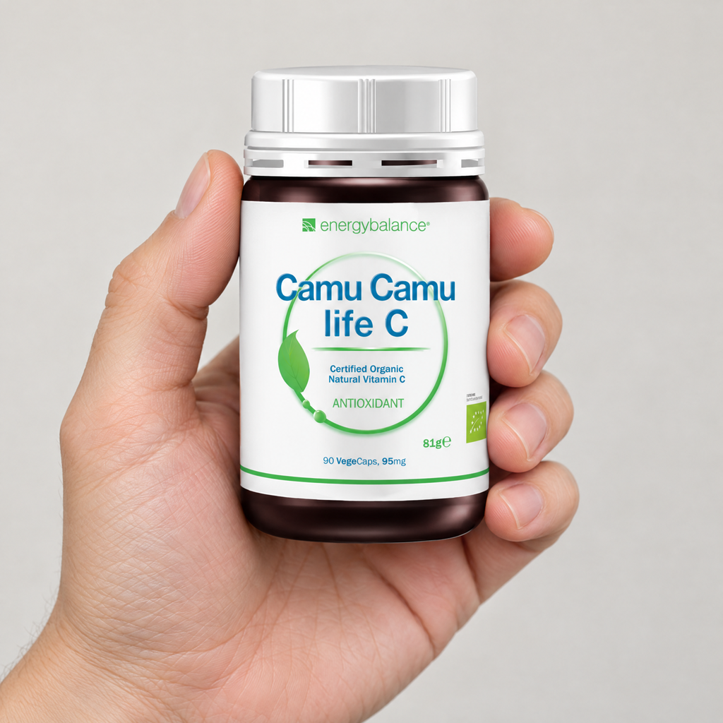 Energy Balance BIO CamuCamu Life 90 VegeCaps – Grössenvergleich in der Hand
