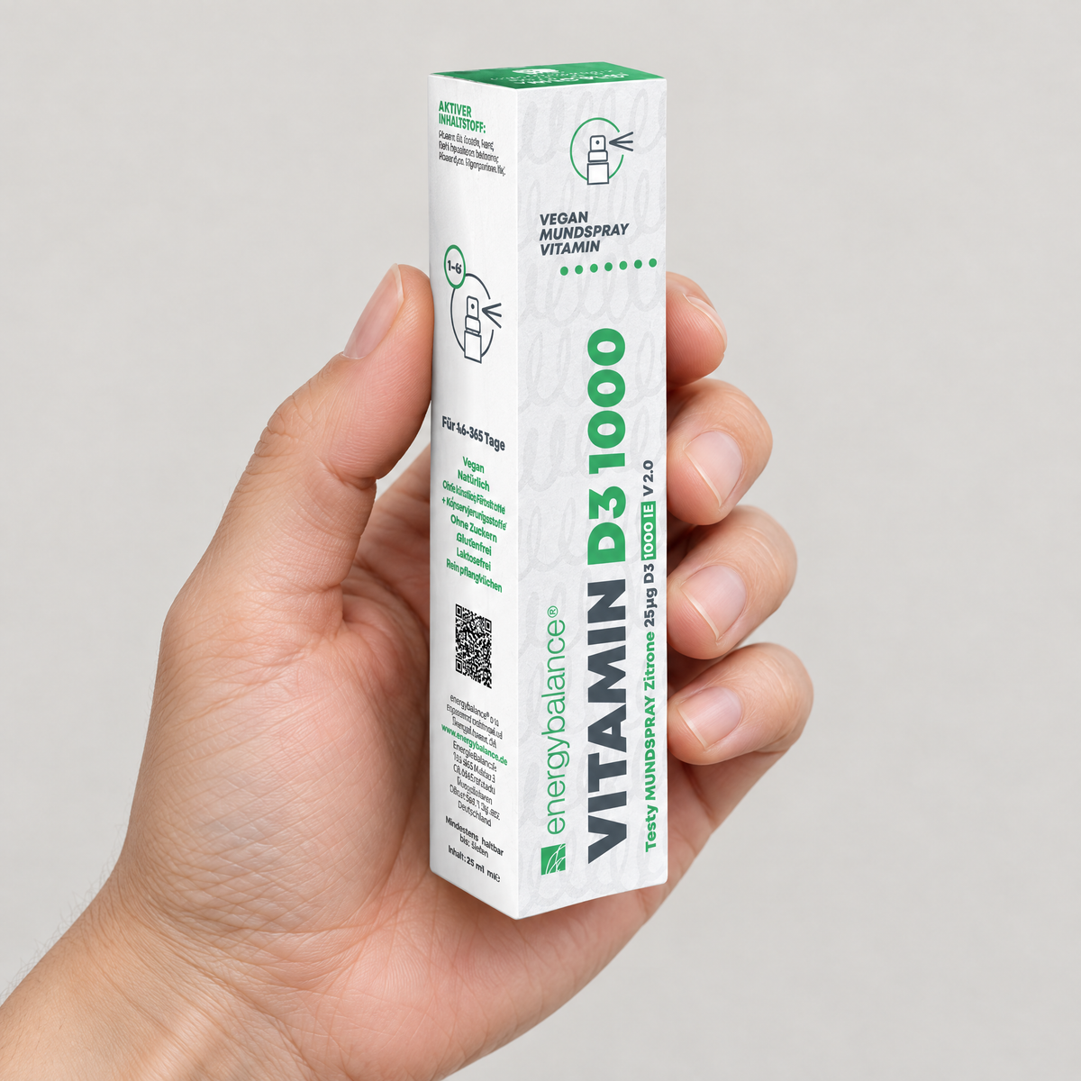 Energy Balance Vitamin D3 1000 Mundspray Tasty, 185 Sprühstösse – Grössenvergleich in der Hand
